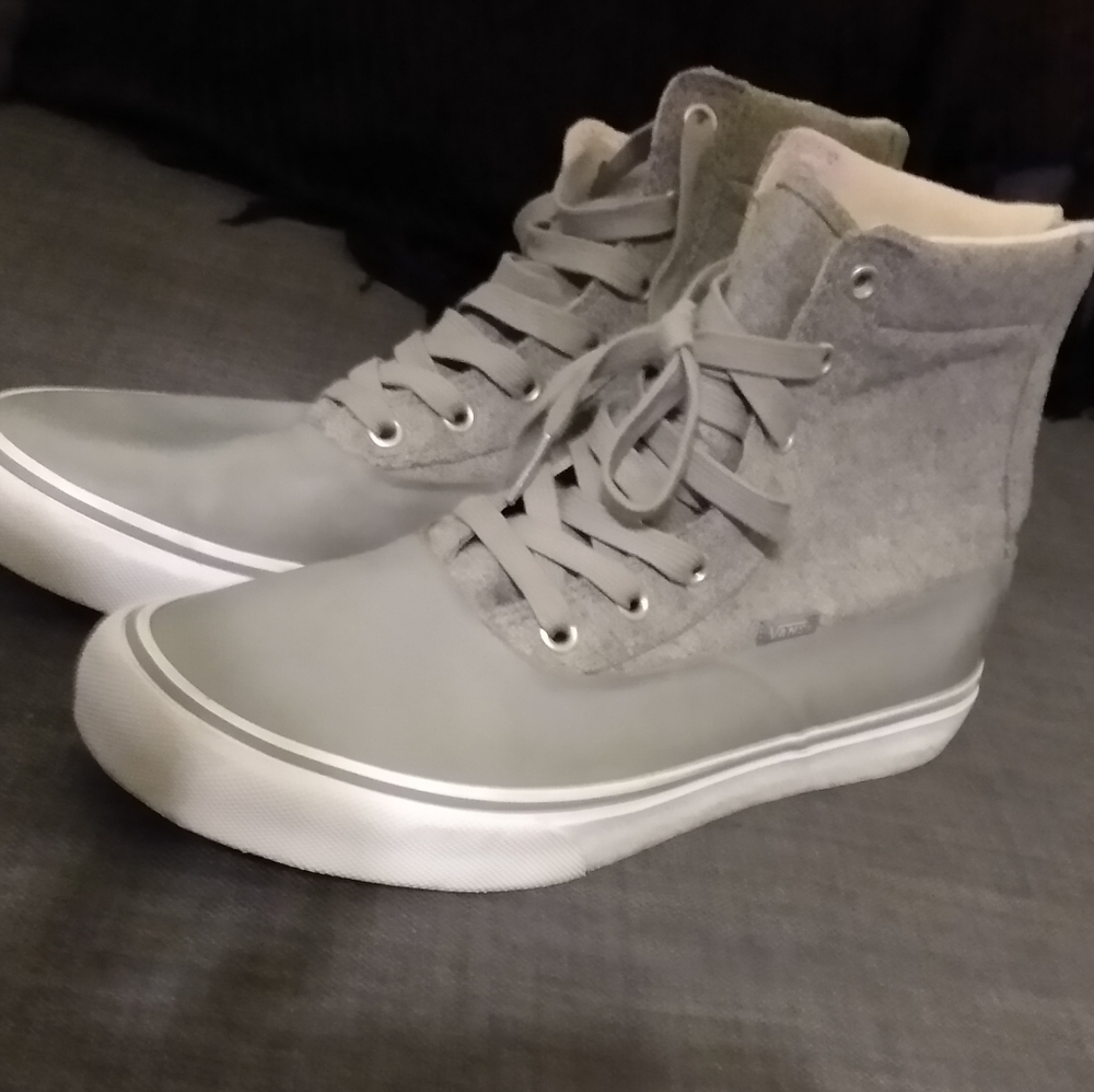 Vans Grey and Light Pink High Top Vans w/ Zipper - Picture 3 of 6